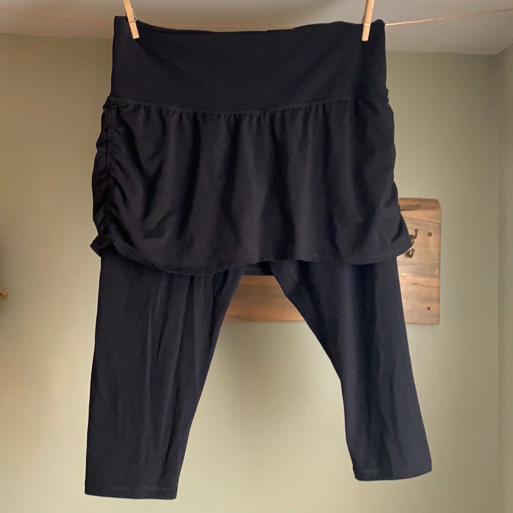 Athleta Elation 2-In-1 Capri. Black. Size 2X